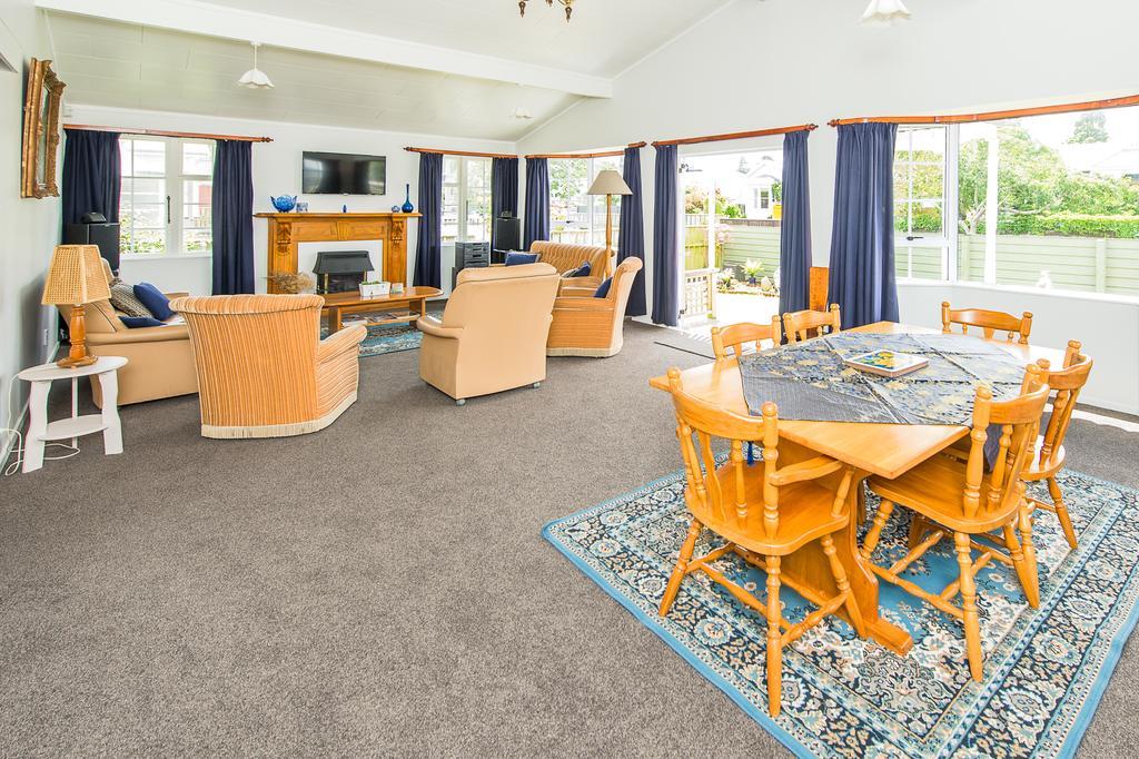 Charmae Guest House Whanganui Exterior foto